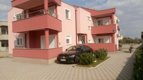 Apartments with a parking space Privlaka, Zadar - 14465